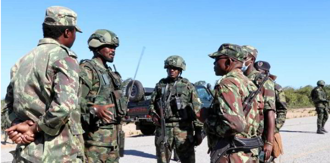 모잠비크에서 이슬람 반군과 싸우고 있는 르완다 방위군. 사진 : Rwanda Defence Force