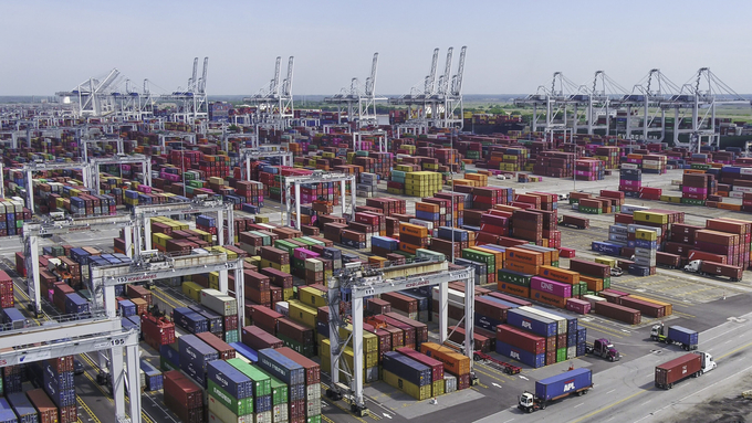 컨테이너가 가득 찬 미국 서배너(Savannah)항의 컨테이너 터미널. 사진 : Port of Savannah